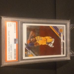 2019 PANINI DONRUSS OPTIC LEBRON JAMES #60 PSA 7 MINT LAKERS